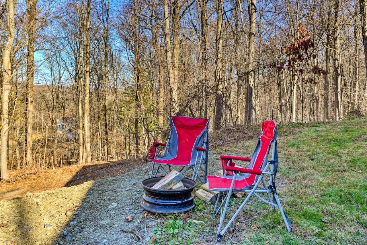 Charming Beacon Apt With Fire Pit Near Hiking! Exterior foto